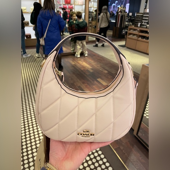 NWT！COACH CARMEN MINI CROSSBODY BAG WITH QUILTING（COACH CY710）GOLD/BLUSH